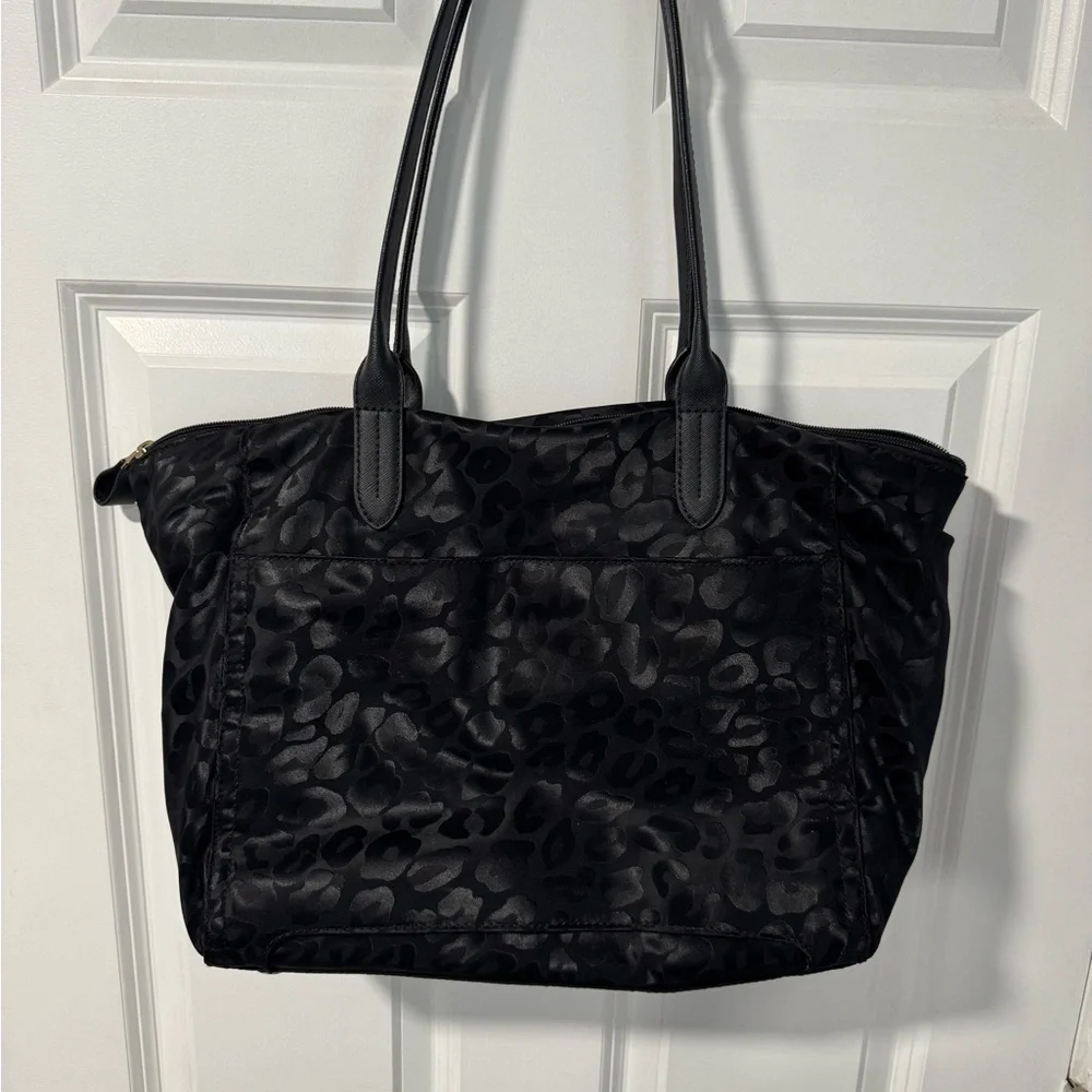 Michael Kors Black Leopard Kelsey Tote - Picture 2 of 5